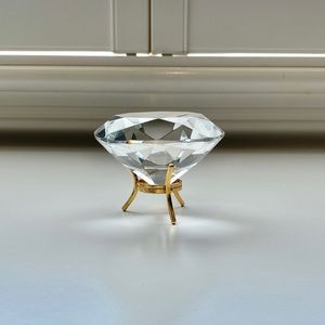 Glass diamond & gold stand
